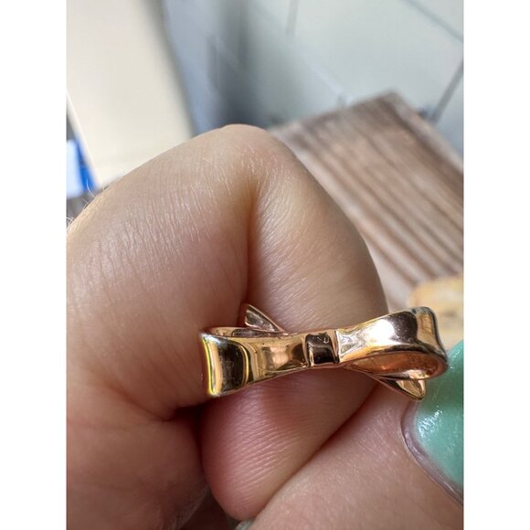 Kate Spade Gold Tone Bow Ring Size 8 Elegant Fashion Jewelry - Picture 5 of 11